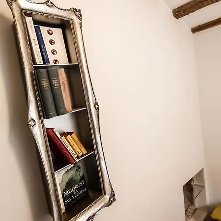 Diocletian Pearl * スプリト